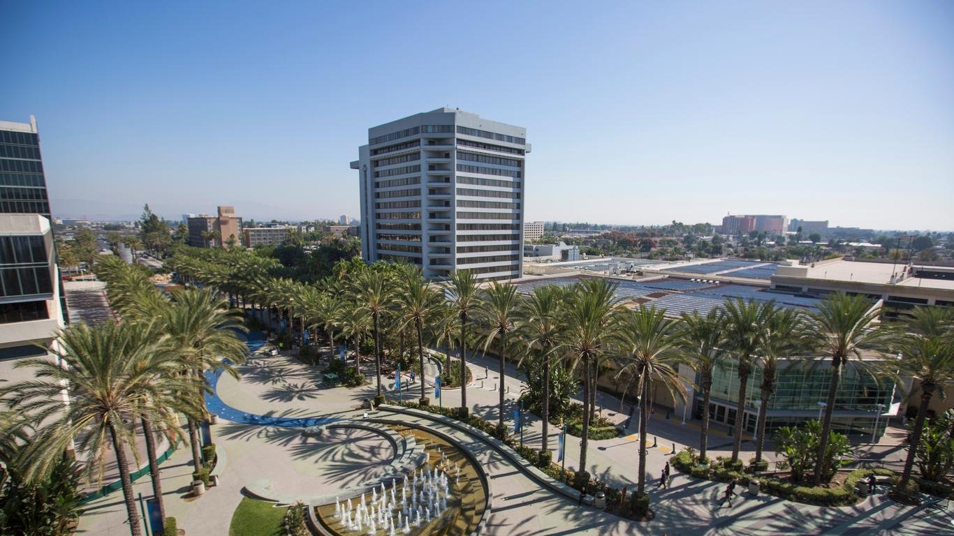 Anaheim: A City of Dreams and Discoveries