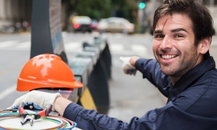 A Spotlight on Leroy: A Portland State Electrician